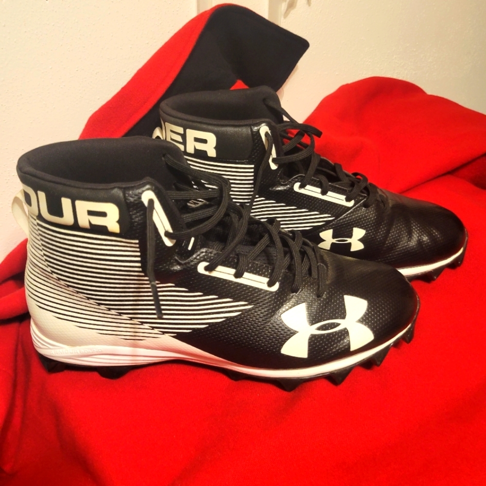 Under armor Football cleats
